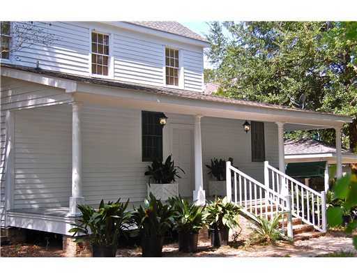 315 S Polk St - Photo 2 of 8