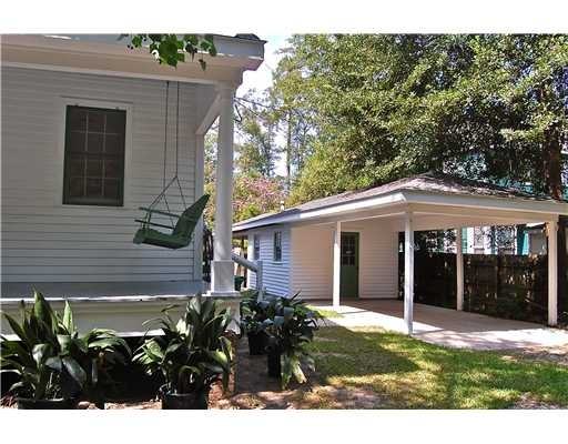 315 S Polk St - Photo 3 of 8