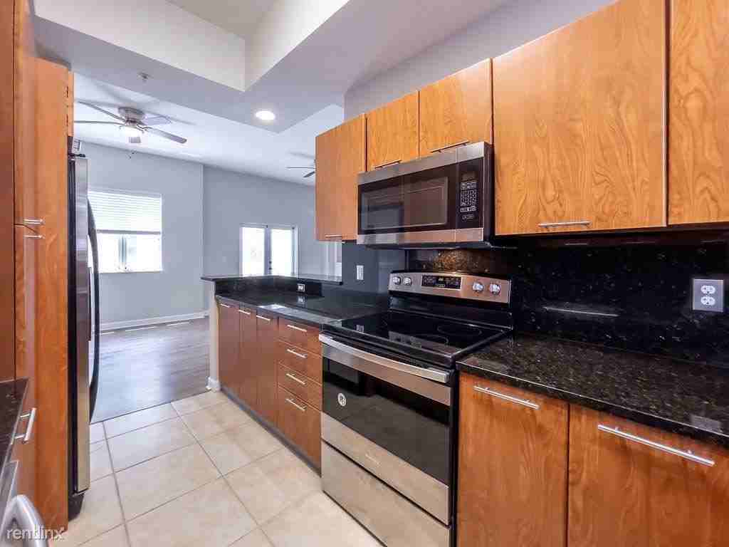 2343 Vintage Dr - Photo 3 of 38