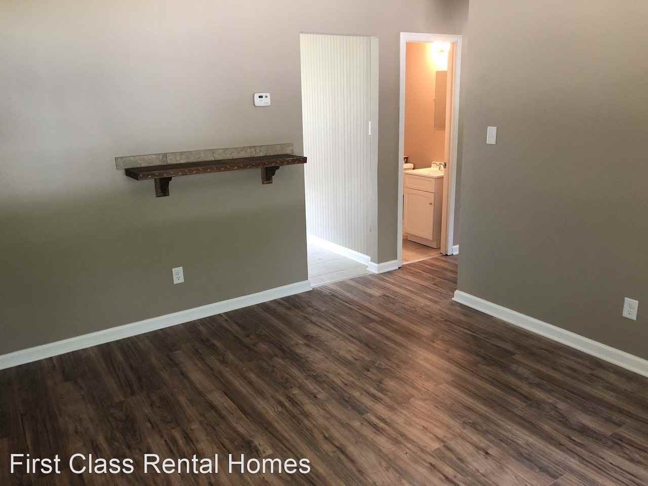 1000 Hobart St - Photo 2 of 8