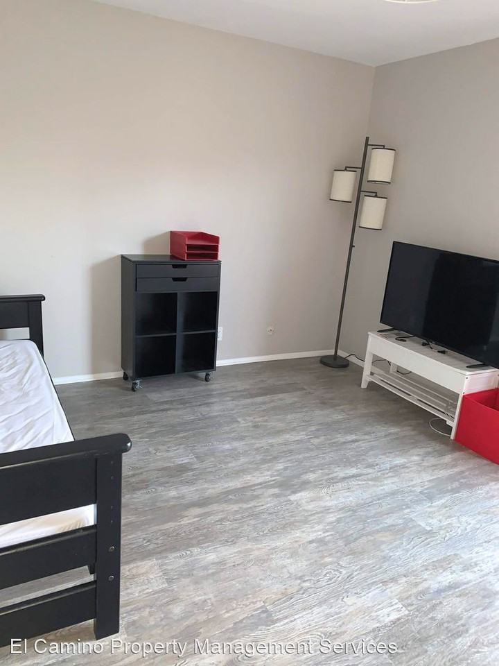 955 W Lamark Ln - Photo 3 of 25