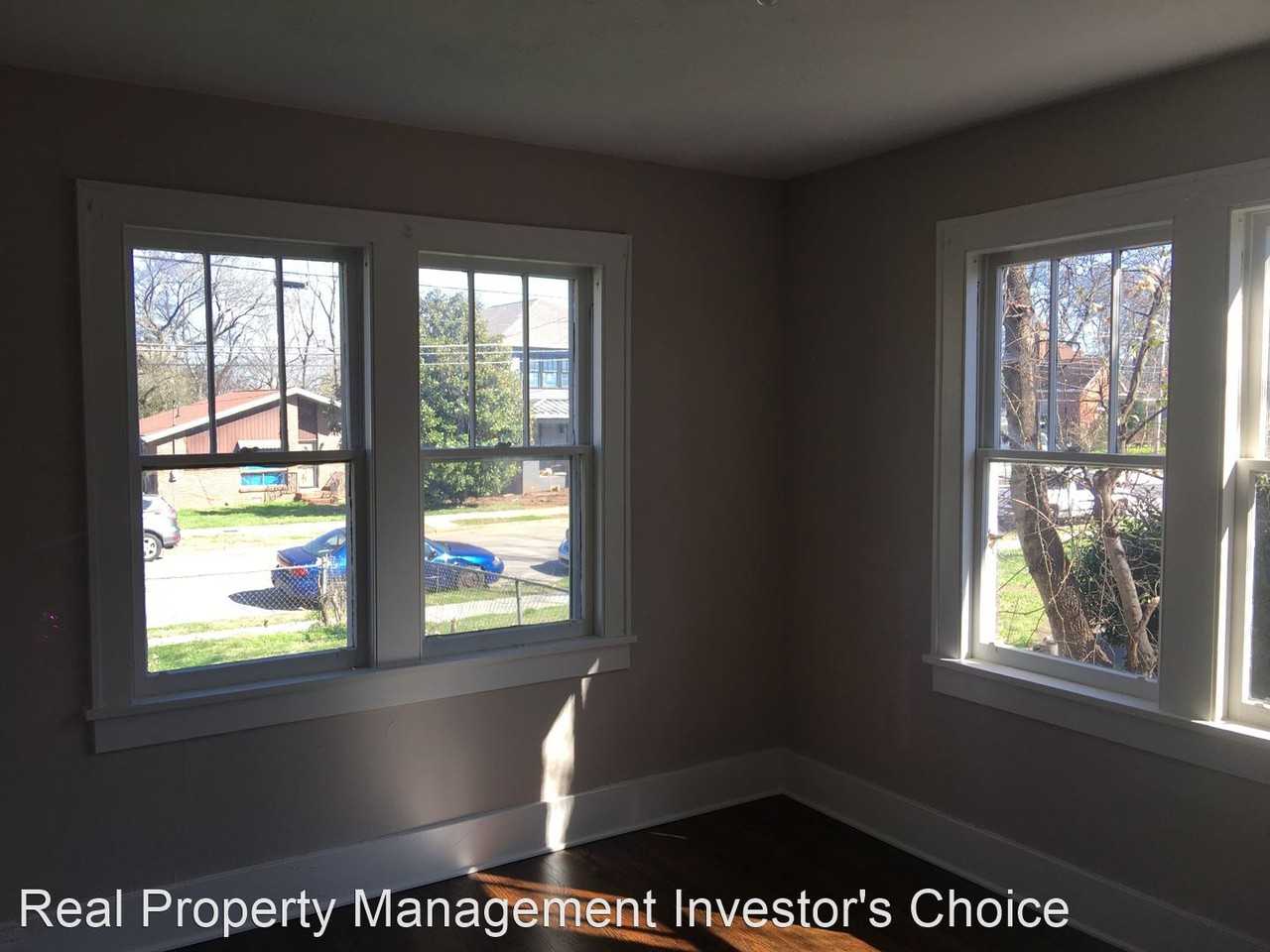 2105 White Ave - Photo 3 of 23