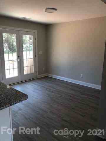 1305-1309 Filbert St - Photo 2 of 9