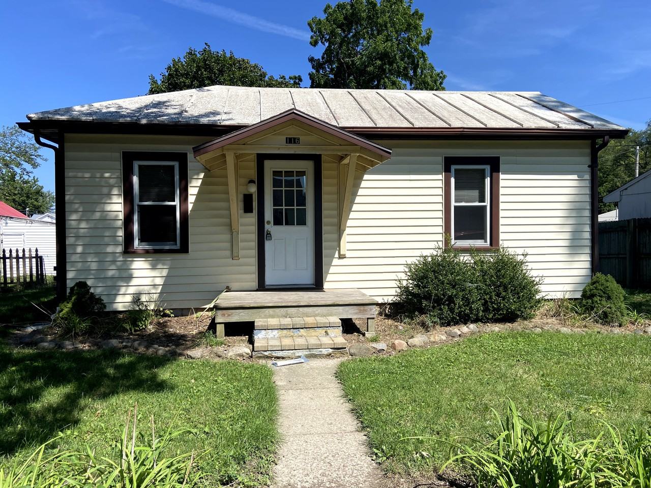 116 Deshler Ave - Photo 2 of 23