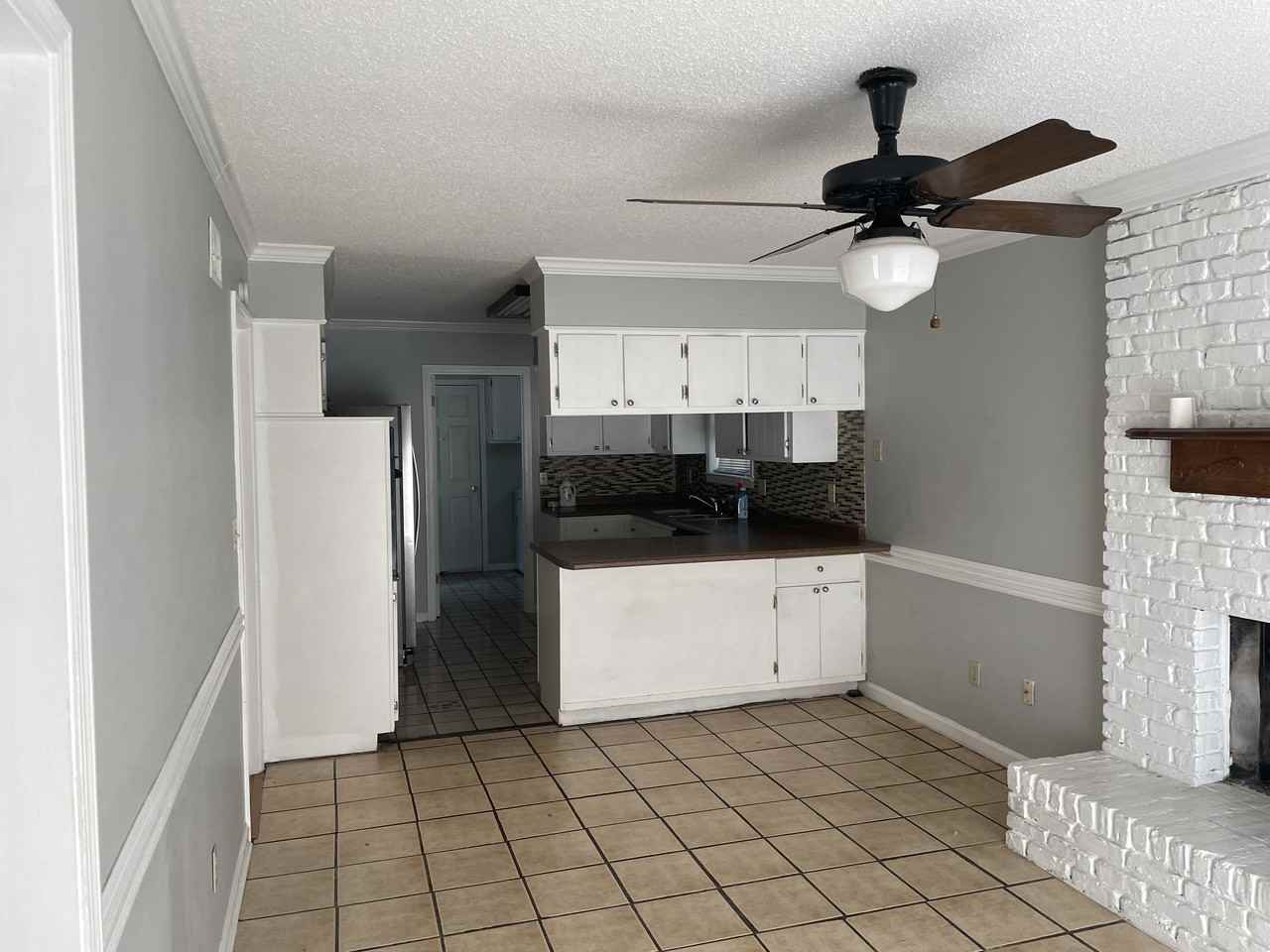 8383 Chippingham Dr - Photo 6 of 7