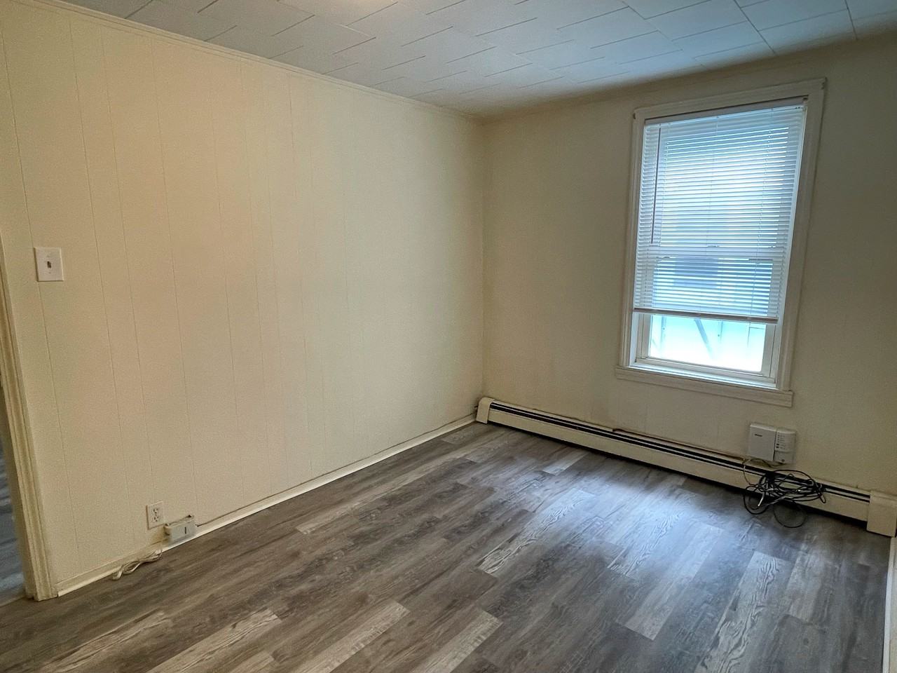 41 Park St - Photo 3 of 12