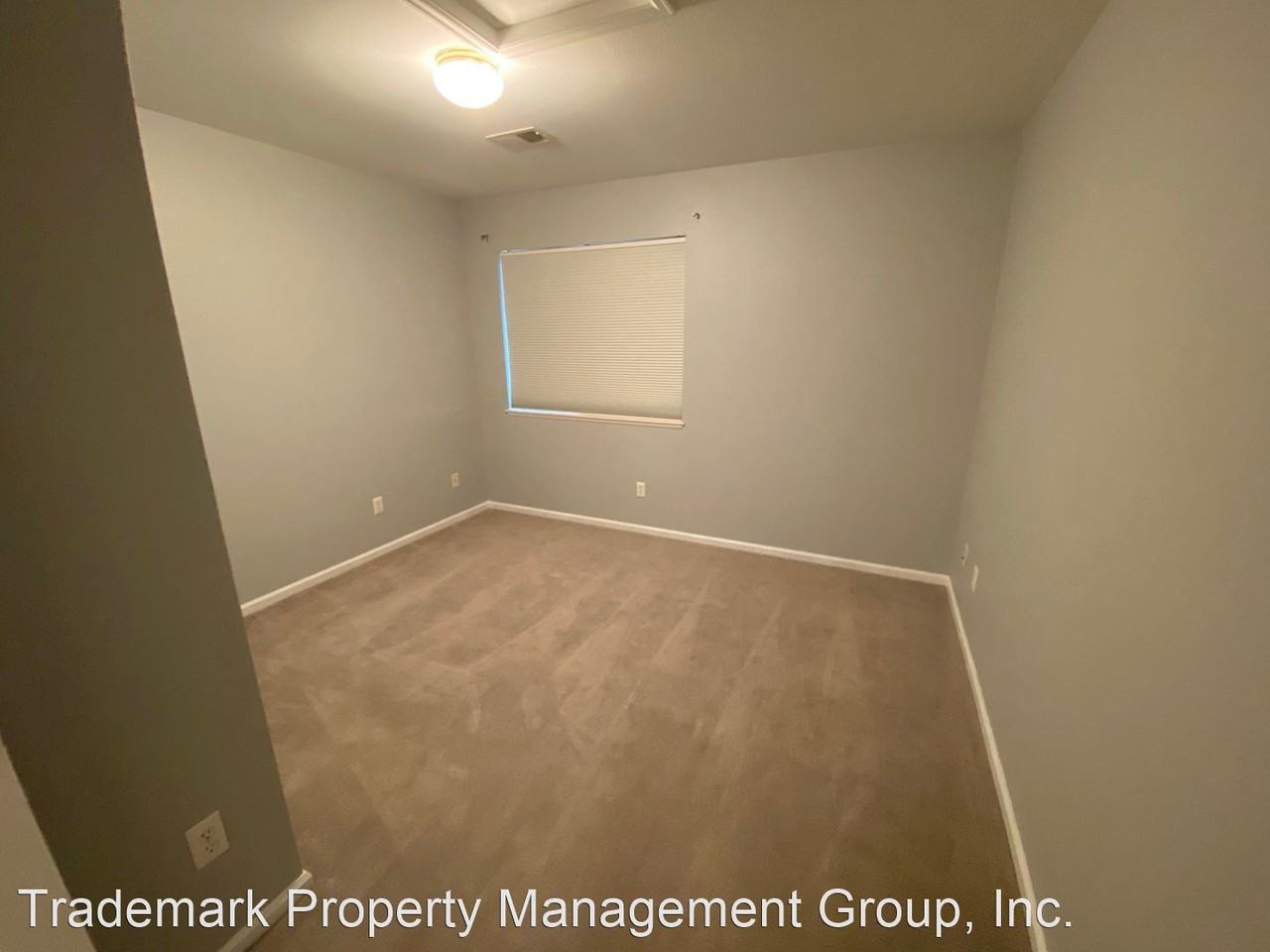 1020 1020 Rolland Moore Dr 3F - Photo 3 of 11