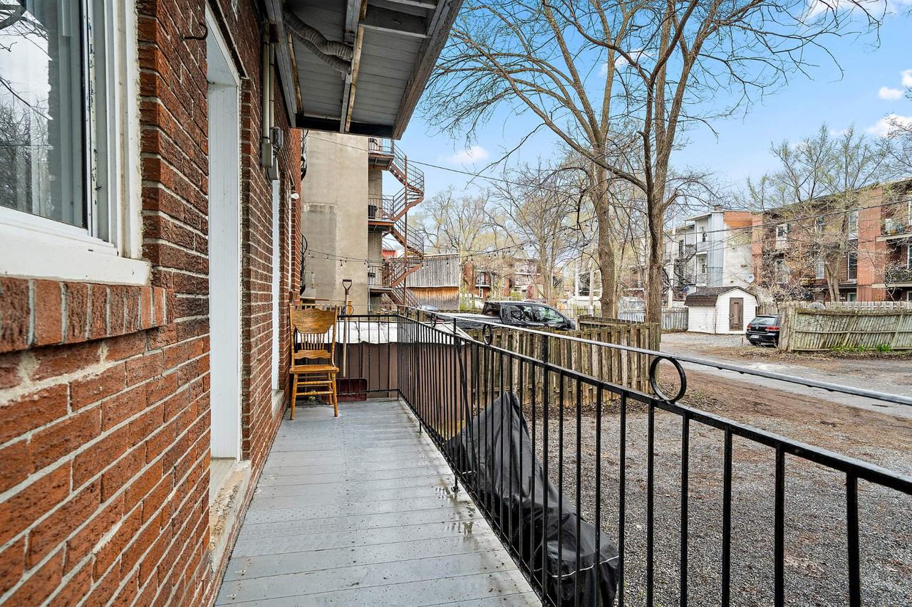 53 Rue Troy - Photo 2 of 11