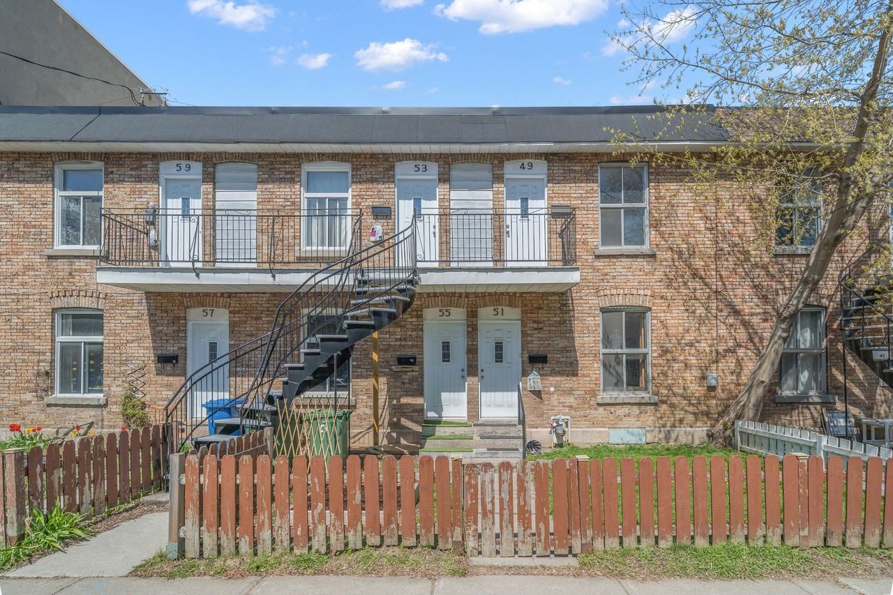 53 Rue Troy - Photo 3 of 11