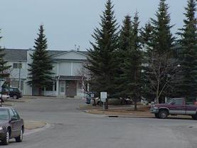 120 Riverglen Park Southeast - Photo 1 of 1