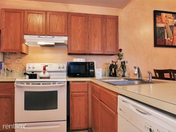 Forrest Hills - Photo 3 of 9