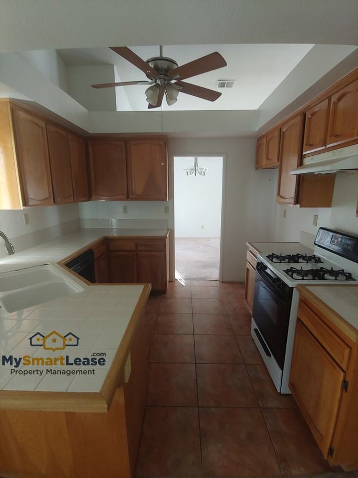 1167 W Van Koevering St - Photo 3 of 10