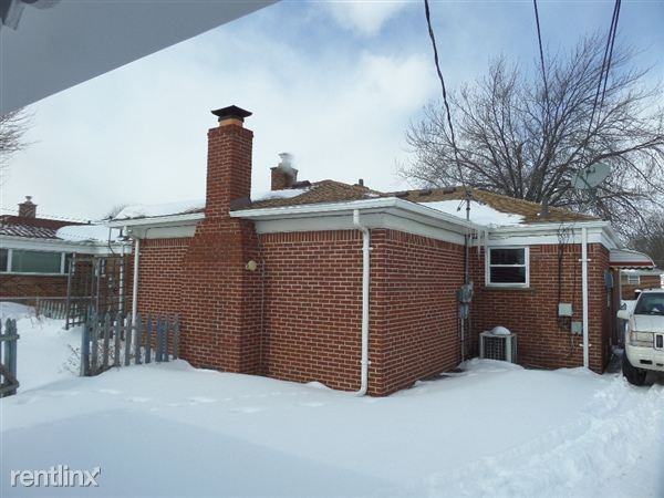 18044 Airport Rd - Photo 2 of 7