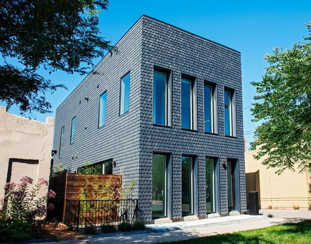 1016 30th St - Photo 4 of 16