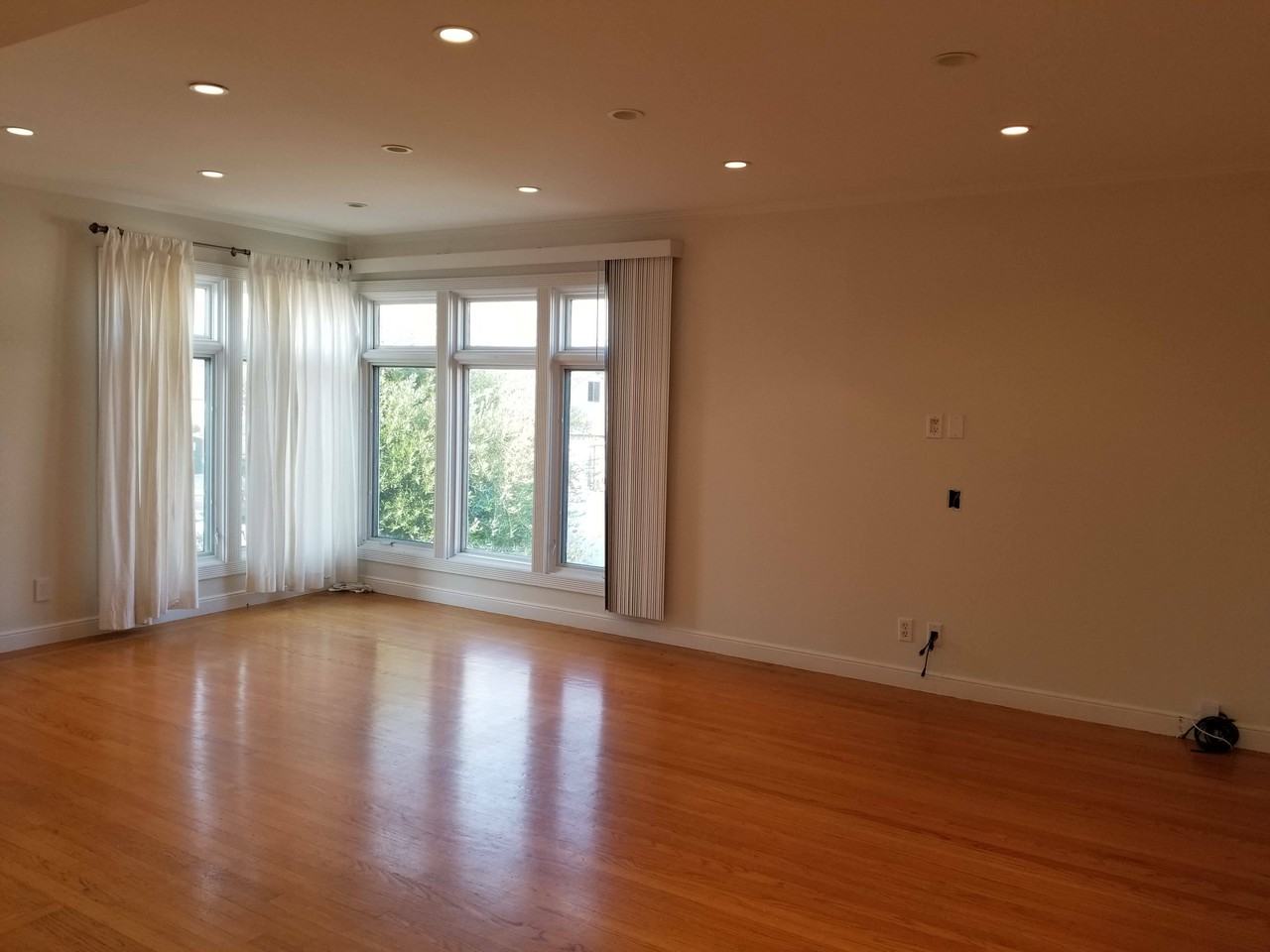 509 Cypress Ave - Photo 3 of 17