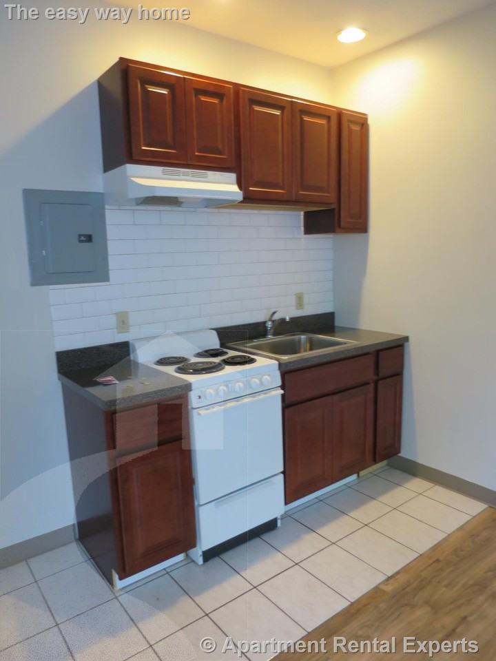364 Harvard St #8 - Photo 2 of 15