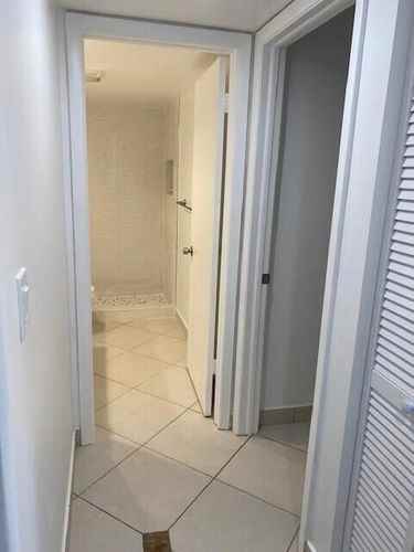 153 W Laurel Dr #1003 - Photo 3 of 8