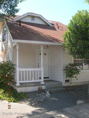 1 Bay Tree Ct - Photo 2 of 15