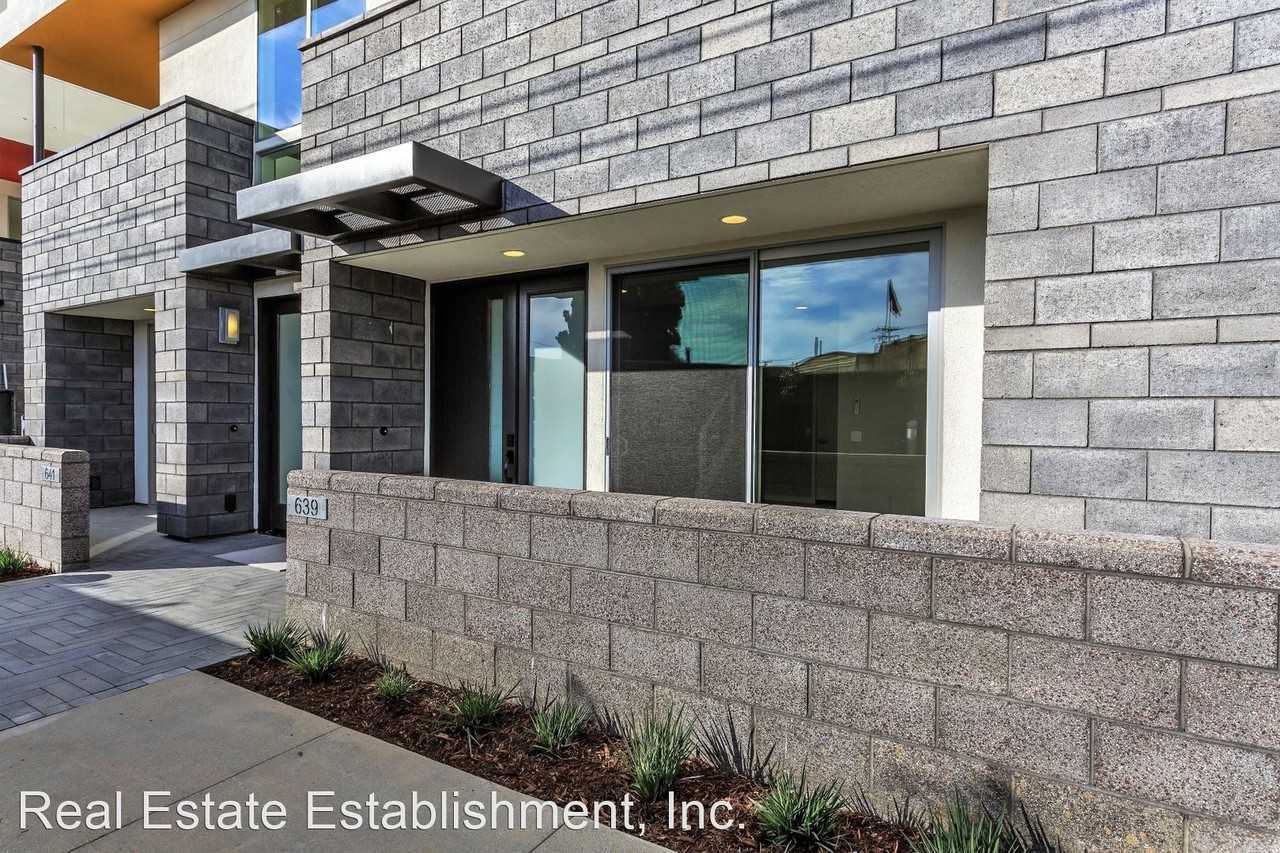 639 Channel Way - Photo 2 of 26