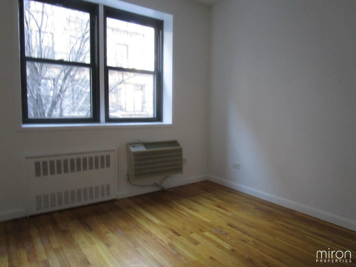 15 The Blvd 2O - Photo 3 of 7