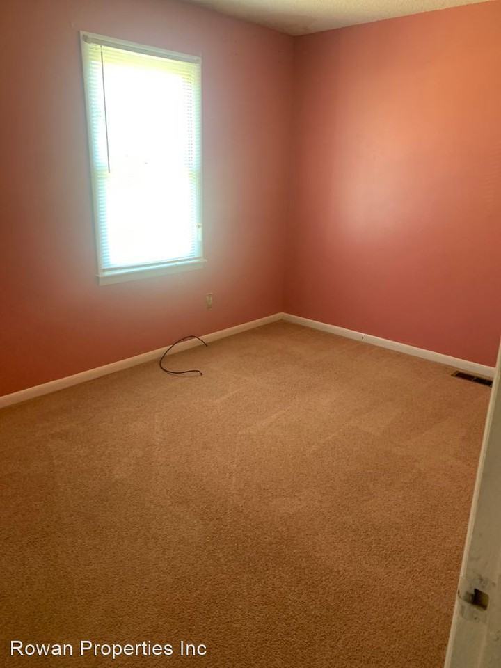 2115-2117-2119 Airport Road - Photo 3 of 10