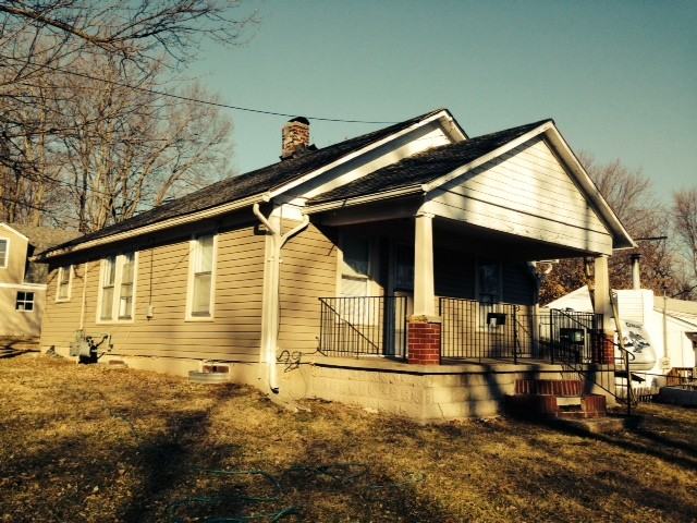 926 S Logan - Photo 3 of 5