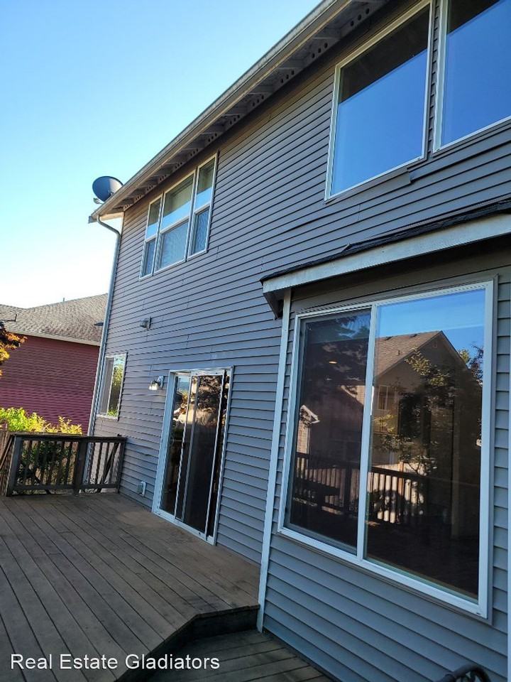 13811 195th Dr Se - Photo 2 of 41