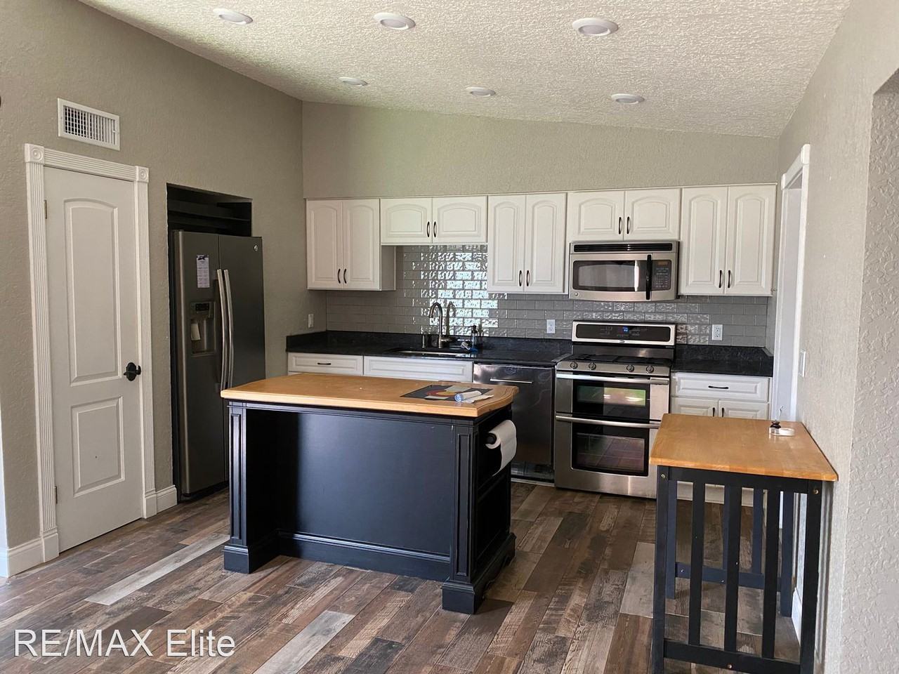 1315 Fiddler Ave - Photo 3 of 31