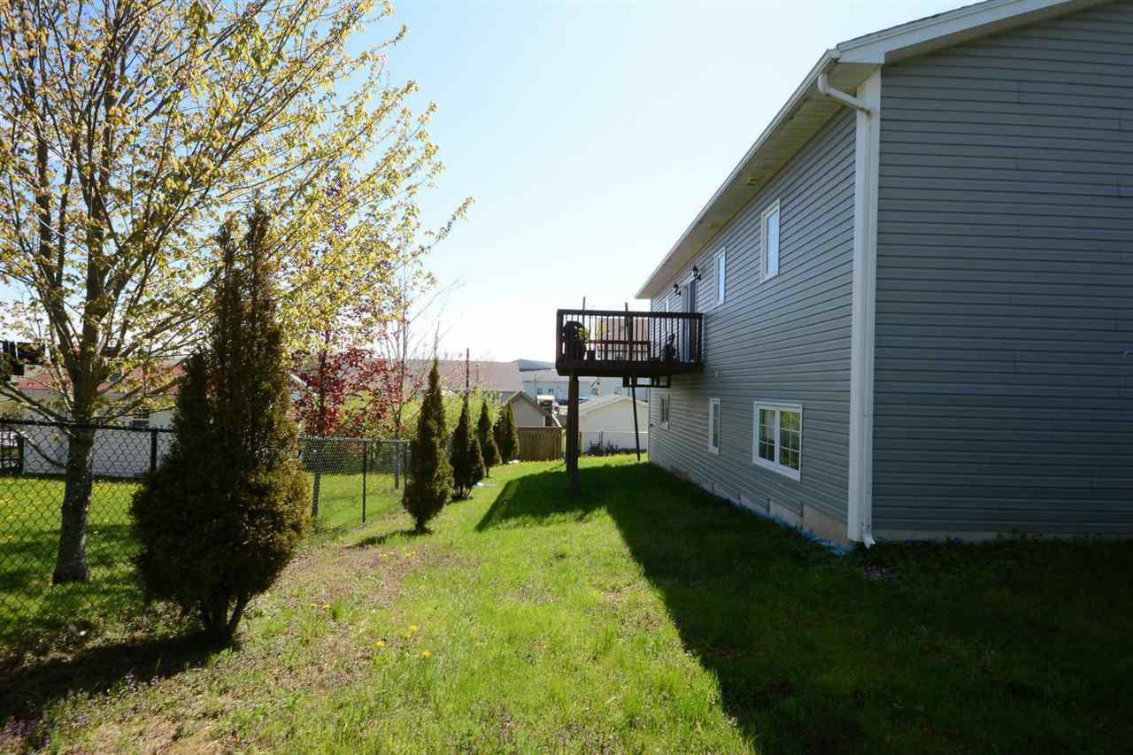 1163 Sackville Drive - Photo 2 of 28