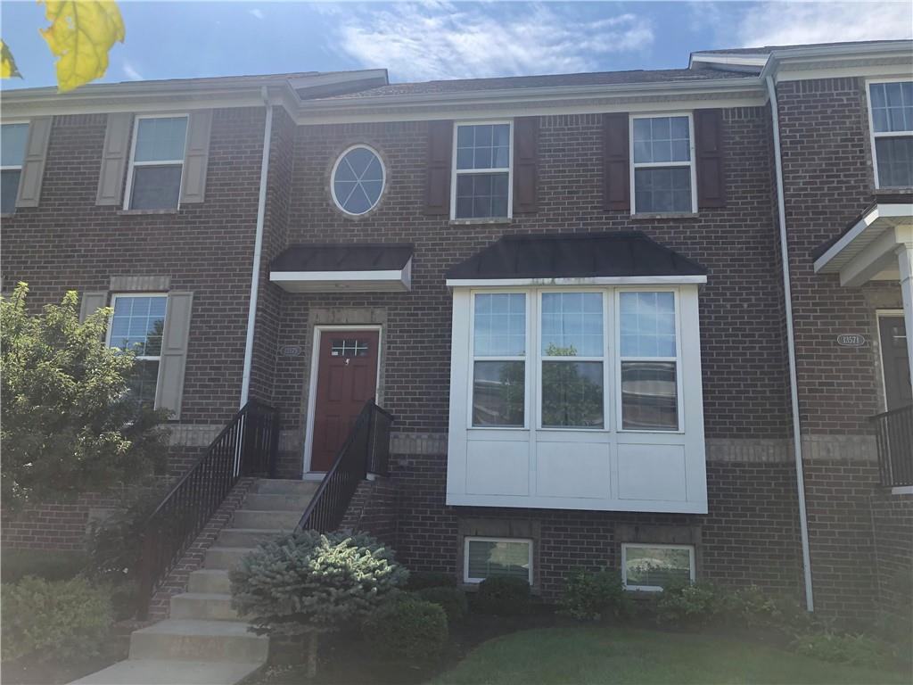 13575 E 131st St - Photo 2 of 30