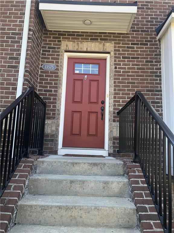 13575 E 131st St - Photo 3 of 30