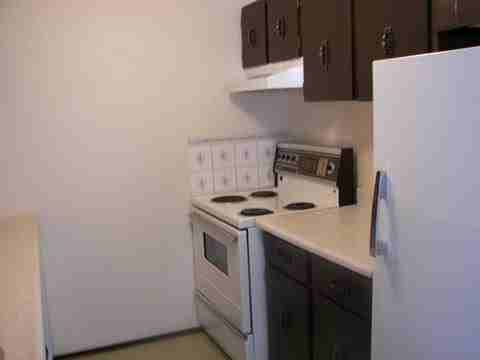 5715 56 Ave #301SL - Photo 2 of 7
