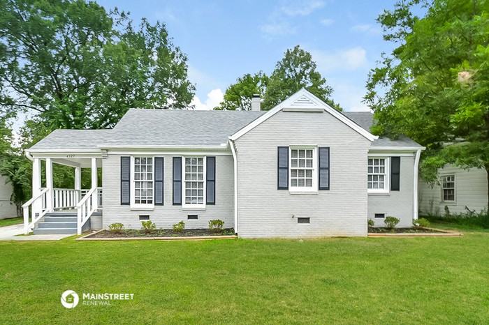 4327 Leatherwood Ave - Photo 2 of 32
