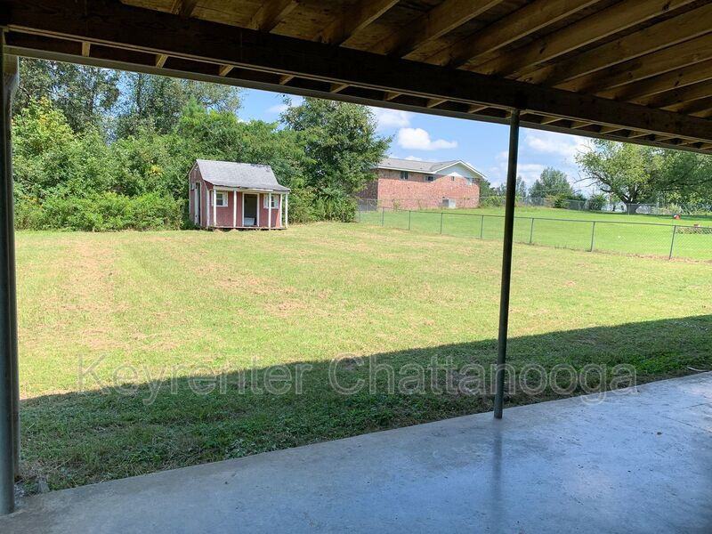 4005 Creekwood Terrace Ln - Photo 3 of 27