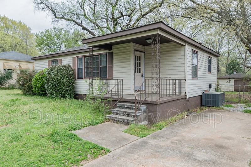 525 Annie Laura Dr - Photo 2 of 36