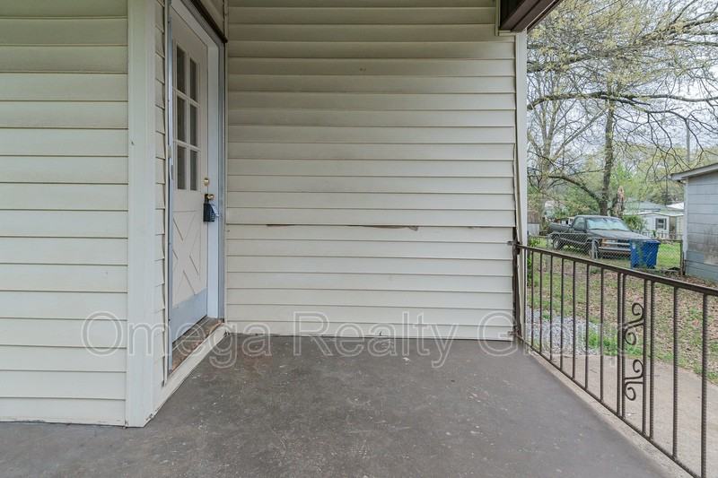 525 Annie Laura Dr - Photo 6 of 36