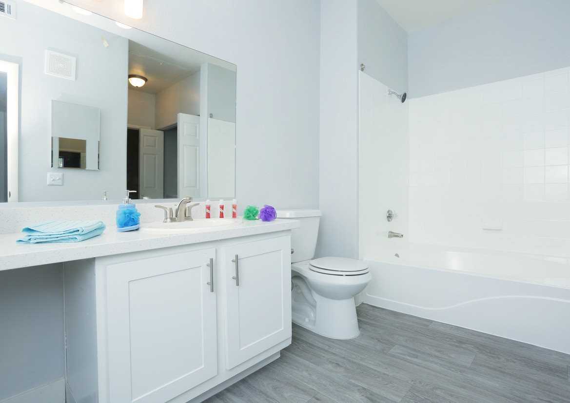 Tango Bay - Photo 4 of 20