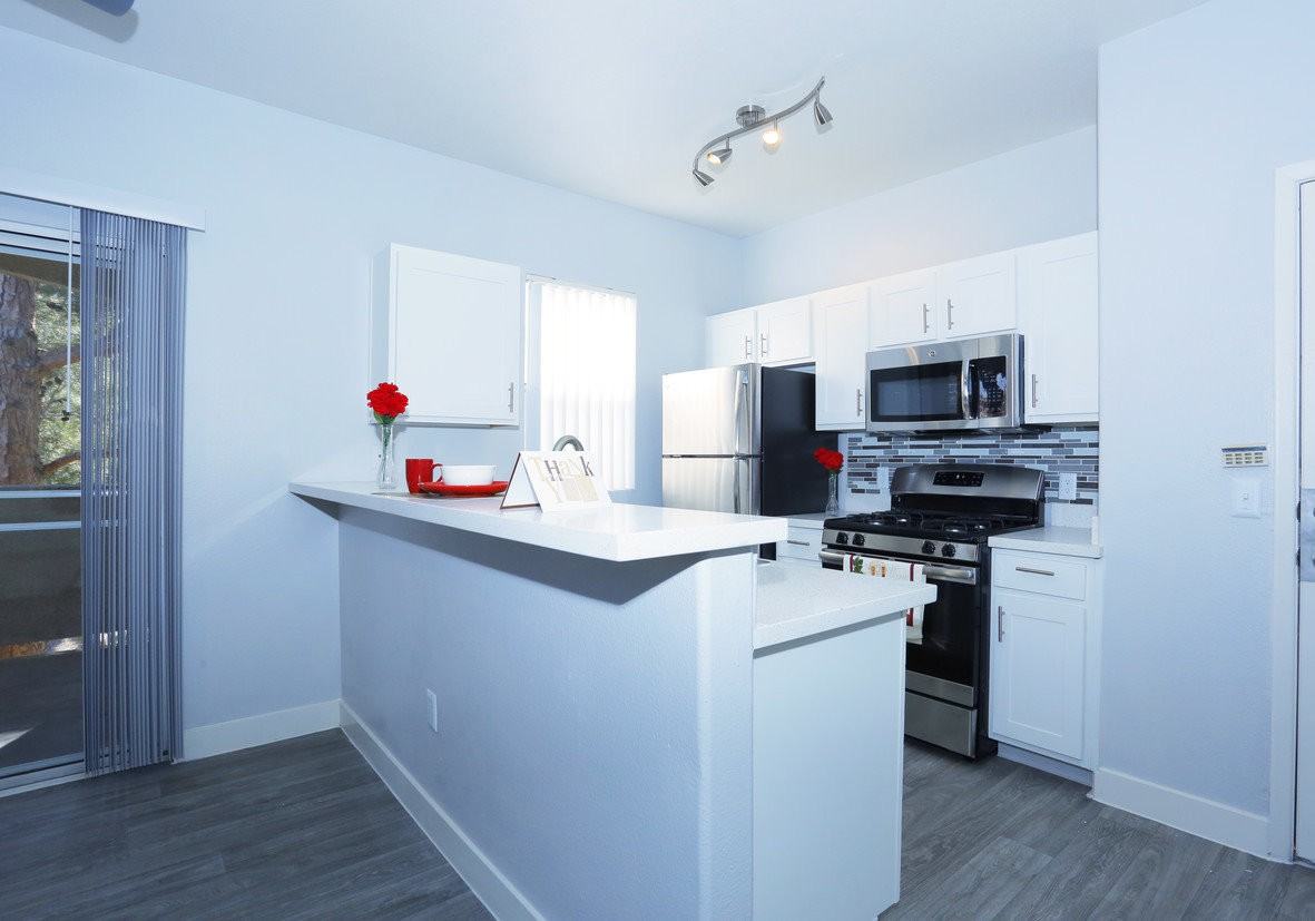 Tango Bay - Photo 6 of 20