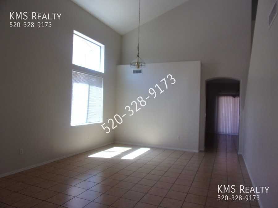 6654 W Capetown Way - Photo 2 of 44