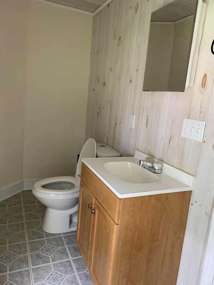192 W 8th St #1 - Photo 3 of 13