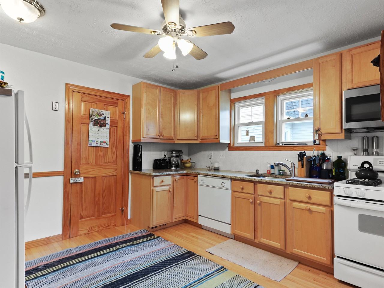 80 Washington Ave #1 - Photo 5 of 12