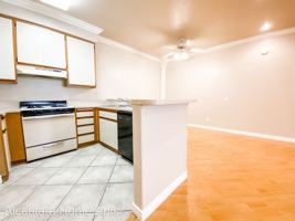 featured image of 1414 N Riverside Ave