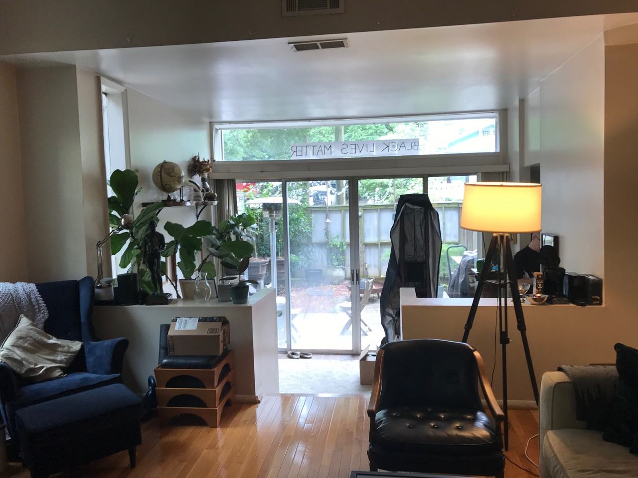 344 4th Street Northeast - Photo 6 of 18