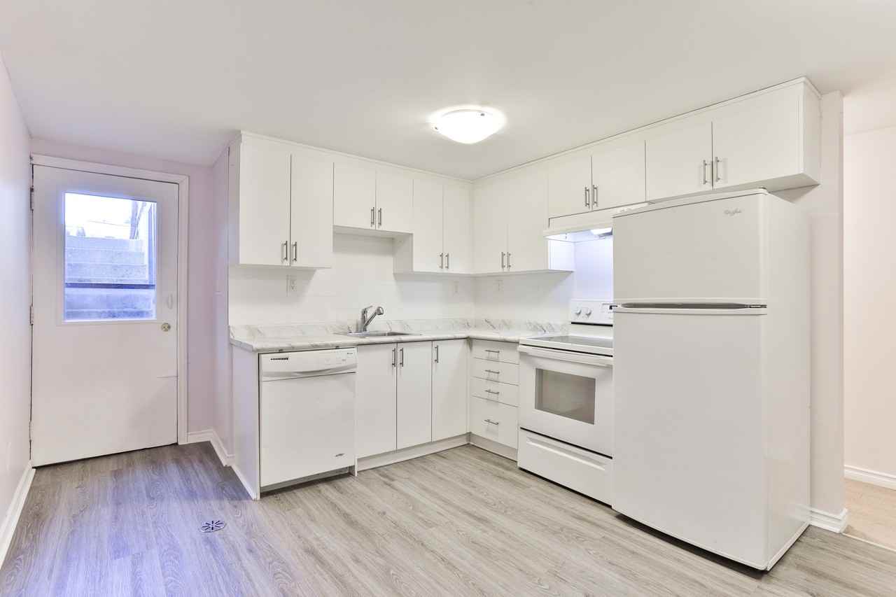 Pape Ave & Riverdale Ave, Toronto, ON M4K 3P3 1 Bedroom Apartment for
