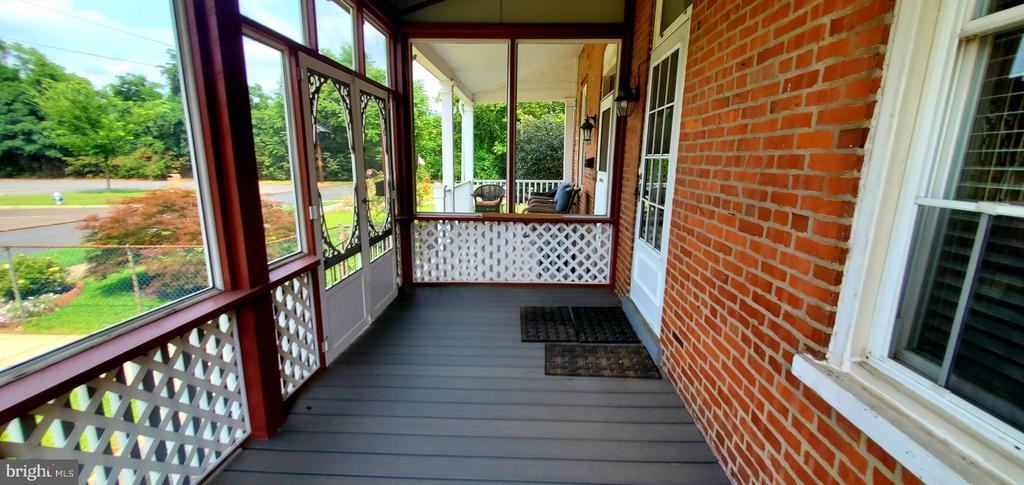 22 Riverside Ave - Photo 2 of 19