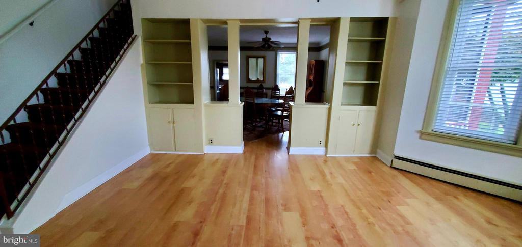 22 Riverside Ave - Photo 3 of 19