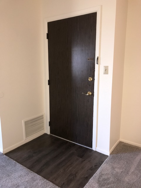 401 County Line Rd #6 - Photo 4 of 11