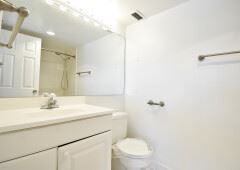1530 Beacon St - Photo 2 of 15