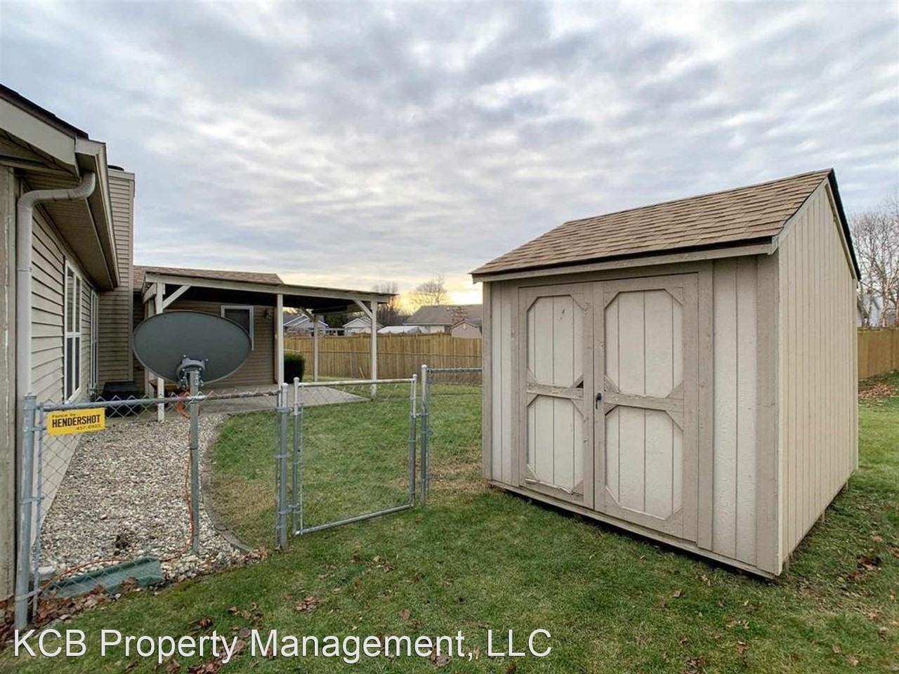 3203 Brighton Ct - Photo 2 of 11
