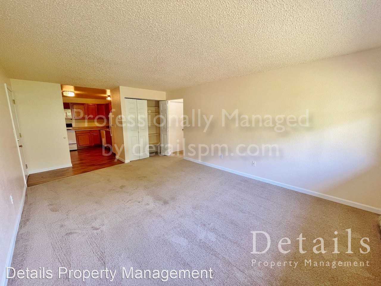 324 Lafayette Ave S - Photo 3 of 10
